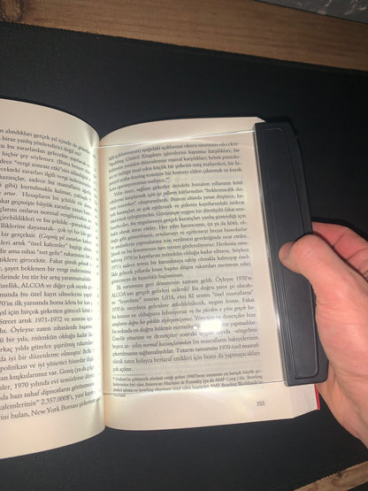 Lumora™ Kitap Okuma Işığı